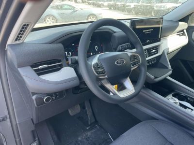 2026 Ford Explorer — photo 15 view