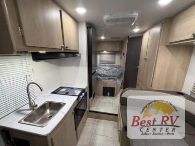 2026 Coachmen RV Leprechaun - Photo 23