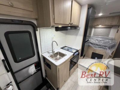 2026 Coachmen RV Leprechaun - Photo 28