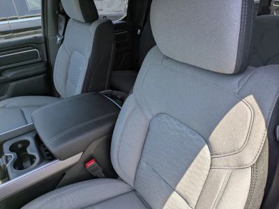 2025 Ram 1500 — photo 9 view