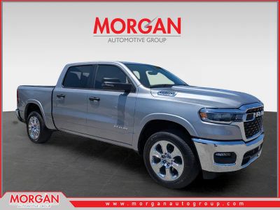 2025 Ram 1500 Big Horn/Lone Star in Silver — front three-quarter view