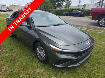 2025 Hyundai Elantra - Photo 3