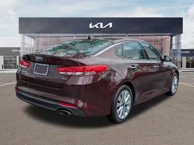 2018 Kia Optima — interior view