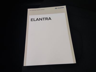 2025 Hyundai Elantra — photo 20 view
