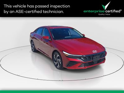 2025 Hyundai Elantra SEL Convenience IVT — front three-quarter view