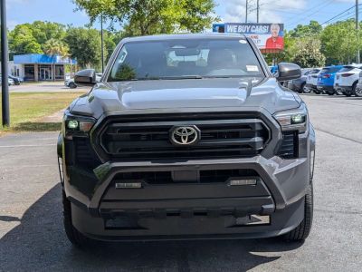 2024 Toyota Tacoma - Photo 8