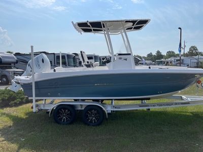 2025 Stingray CC 216 - Photo 2