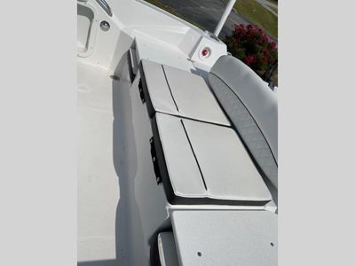 2025 Stingray CC 216 - Photo 9
