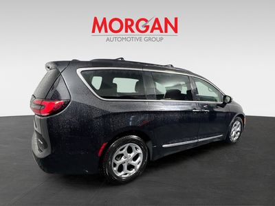 2023 Chrysler Pacifica - Photo 3