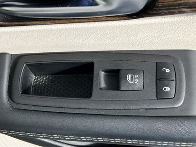 2023 Chrysler Pacifica - Photo 28