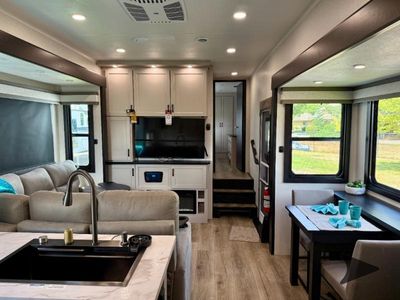 2026 Jayco Seismic - Photo 13