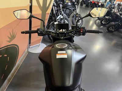2025 Honda CB750 Hornet - Photo 6