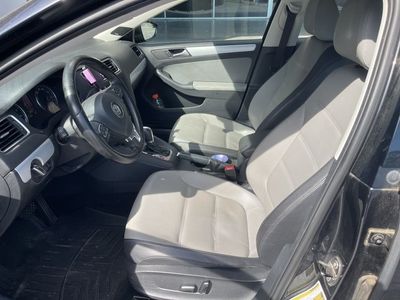 2013 Volkswagen Jetta Hybrid SEL Premium - Photo 6