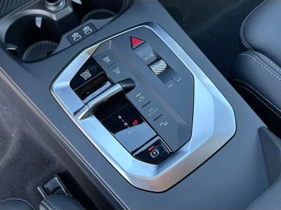 2025 BMW 2 Series — photo 16 view