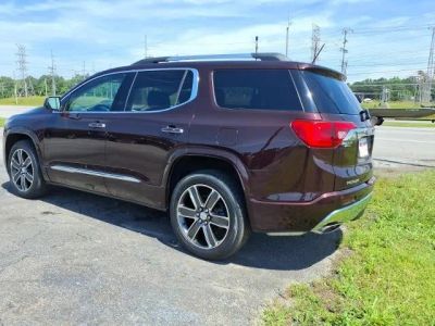 2018 GMC Acadia — detail view