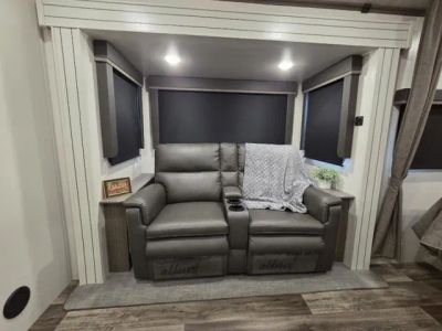 2023 Keystone RV Cougar - Photo 9