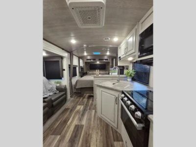 2023 Keystone RV Cougar - Photo 8