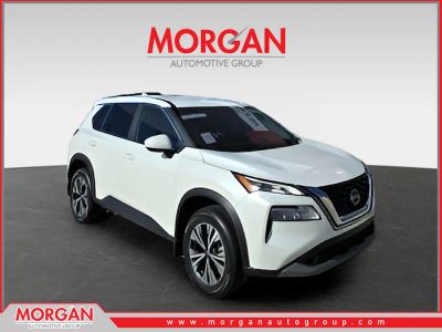 2023 Nissan Rogue SV in White — front three-quarter view