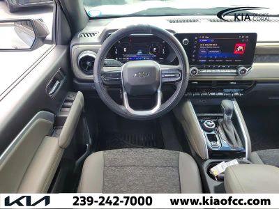 2024 Chevrolet Colorado — photo 18 view