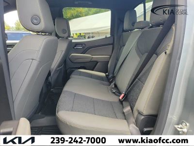 2024 Chevrolet Colorado — photo 14 view