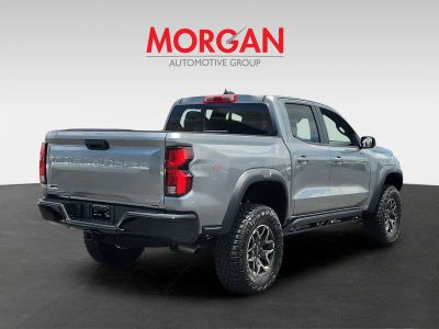 2024 Chevrolet Colorado — engine compartment view