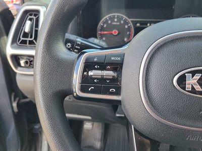 2021 Kia Sorento - Photo 16