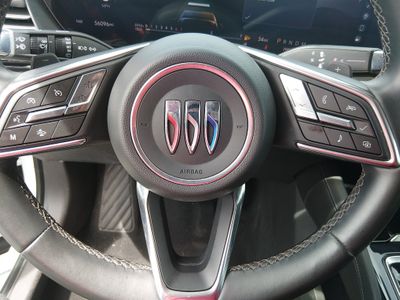 2024 Buick Envision - Photo 12