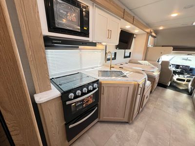2026 Thor Motor Coach CHATEAU - Photo 9