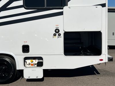 2026 Thor Motor Coach CHATEAU - Photo 25
