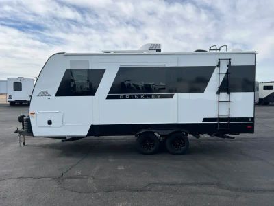 2026 Brinkley RV MODEL IX — photo 26 view