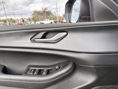 2026 Jeep Grand Cherokee — photo 12 view