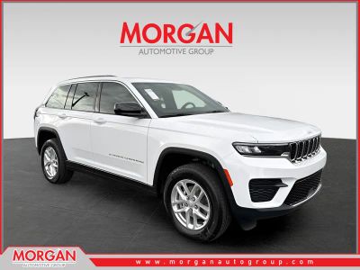 2026 Jeep Grand Cherokee Laredo in White/off-white — front three-quarter view