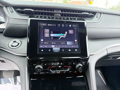 2026 Jeep Grand Cherokee — photo 20 view