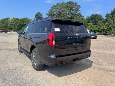 2027 Ford Expedition — detail view
