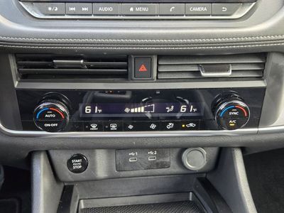 2024 Nissan Rogue — photo 13 view