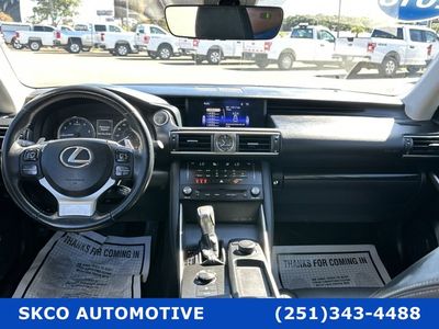 2018 Lexus IS - Photo 13