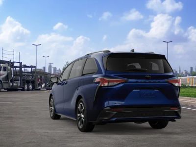 2026 Toyota Sienna - Photo 12