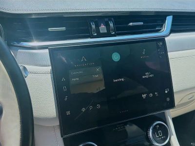 2022 Jaguar F-PACE — photo 10 view