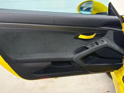2025 Porsche 718 Cayman — photo 19 view