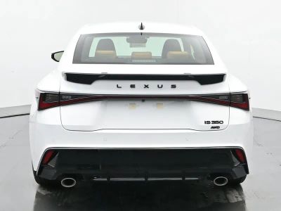 2026 Lexus IS - Photo 4