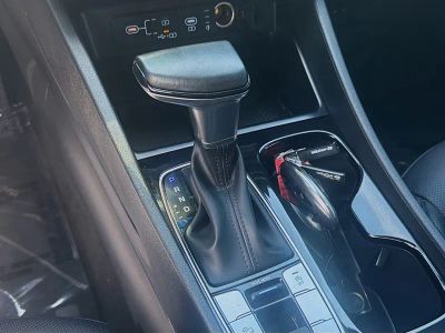 2025 Hyundai Tucson — photo 13 view