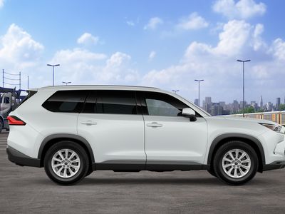 2026 Toyota Grand Highlander Hybrid - Photo 14