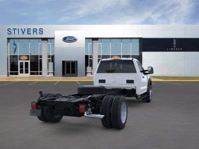 2026 Ford Chassis Cab — photo 8 view