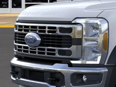 2026 Ford Chassis Cab — photo 17 view