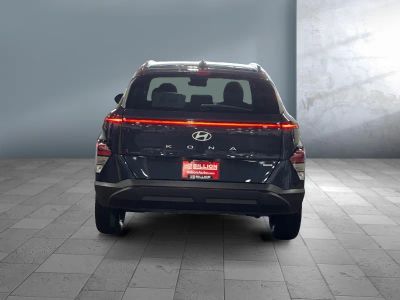 2025 Hyundai Kona — detail view