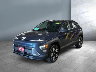 2025 Hyundai Kona — front three-quarter view