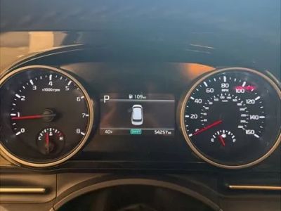 2022 Kia Carnival EX - Photo 1