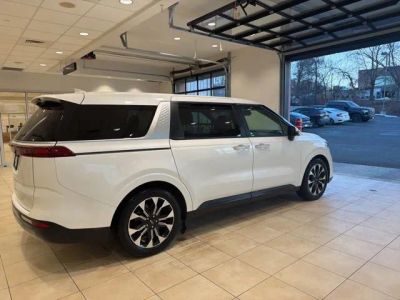 2022 Kia Carnival EX - Photo 8