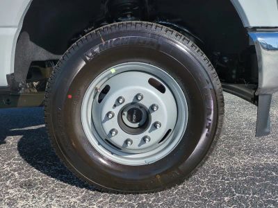 2026 Ford F-350SD — photo 11 view