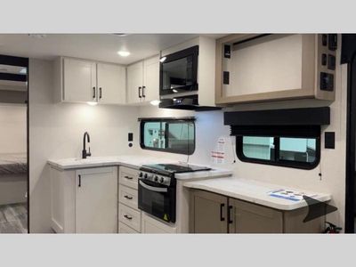 2026 Jayco Jay Flight — photo 9 view